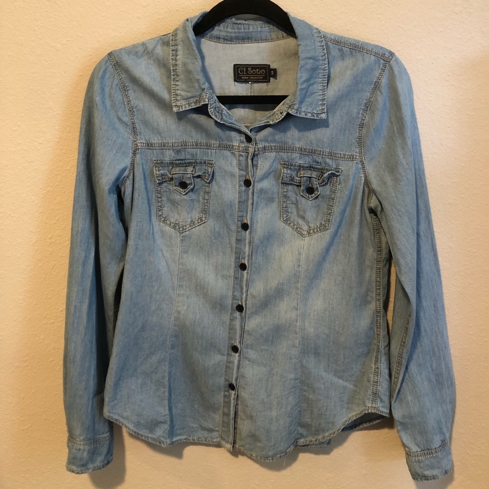 Light-wash Button Down Shirt